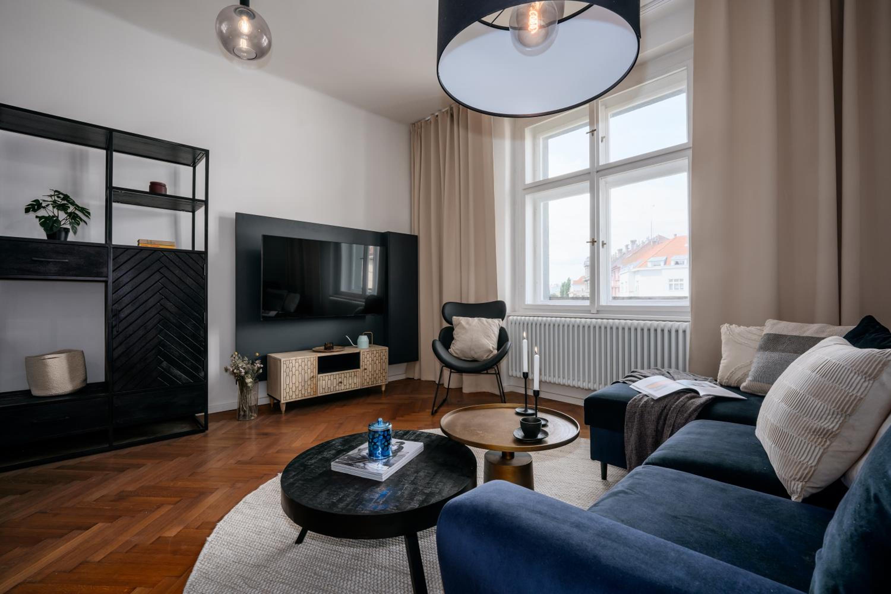 Prague Days - One-bedroom Apartment with Netflix and Workspace