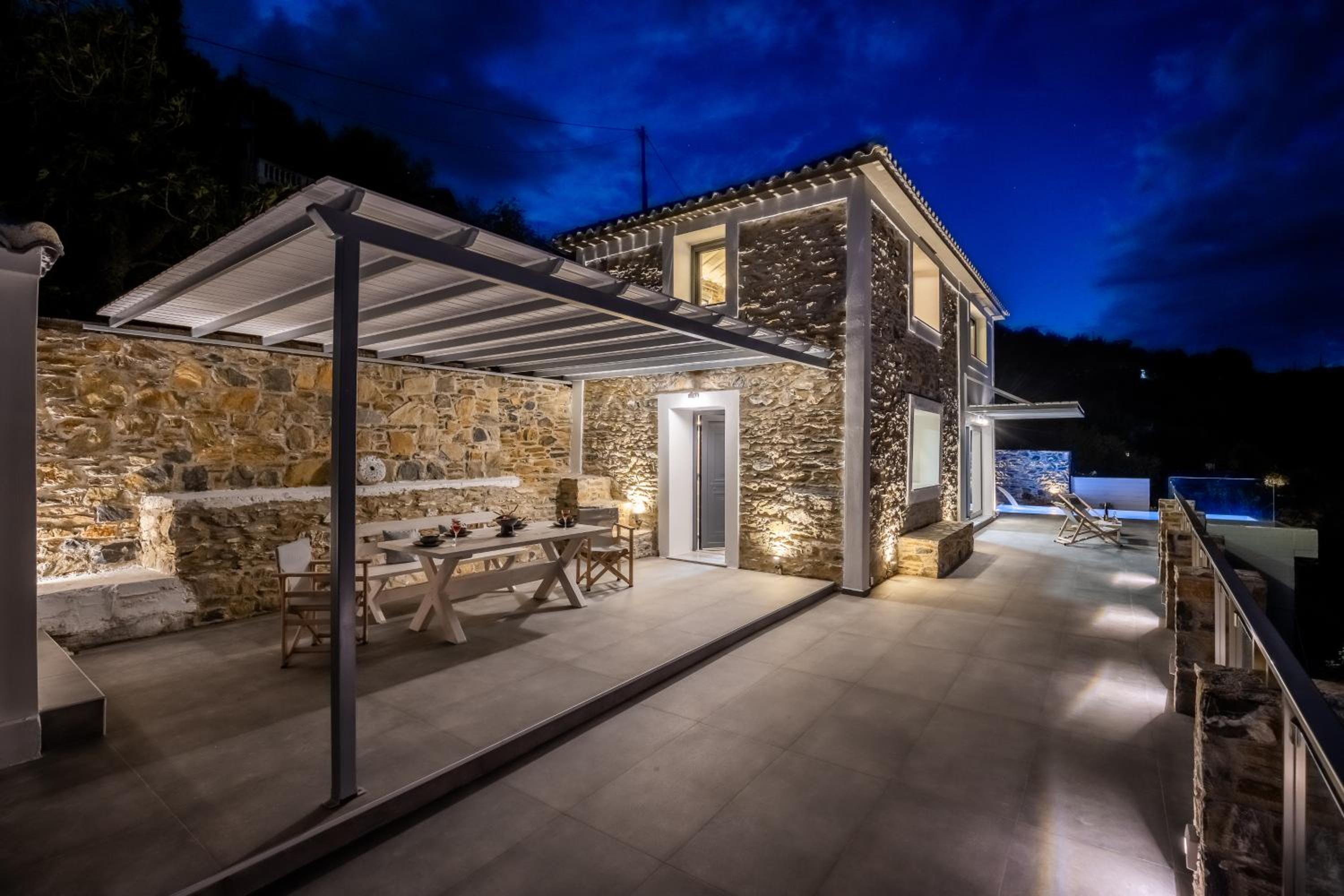 Jonina Resort