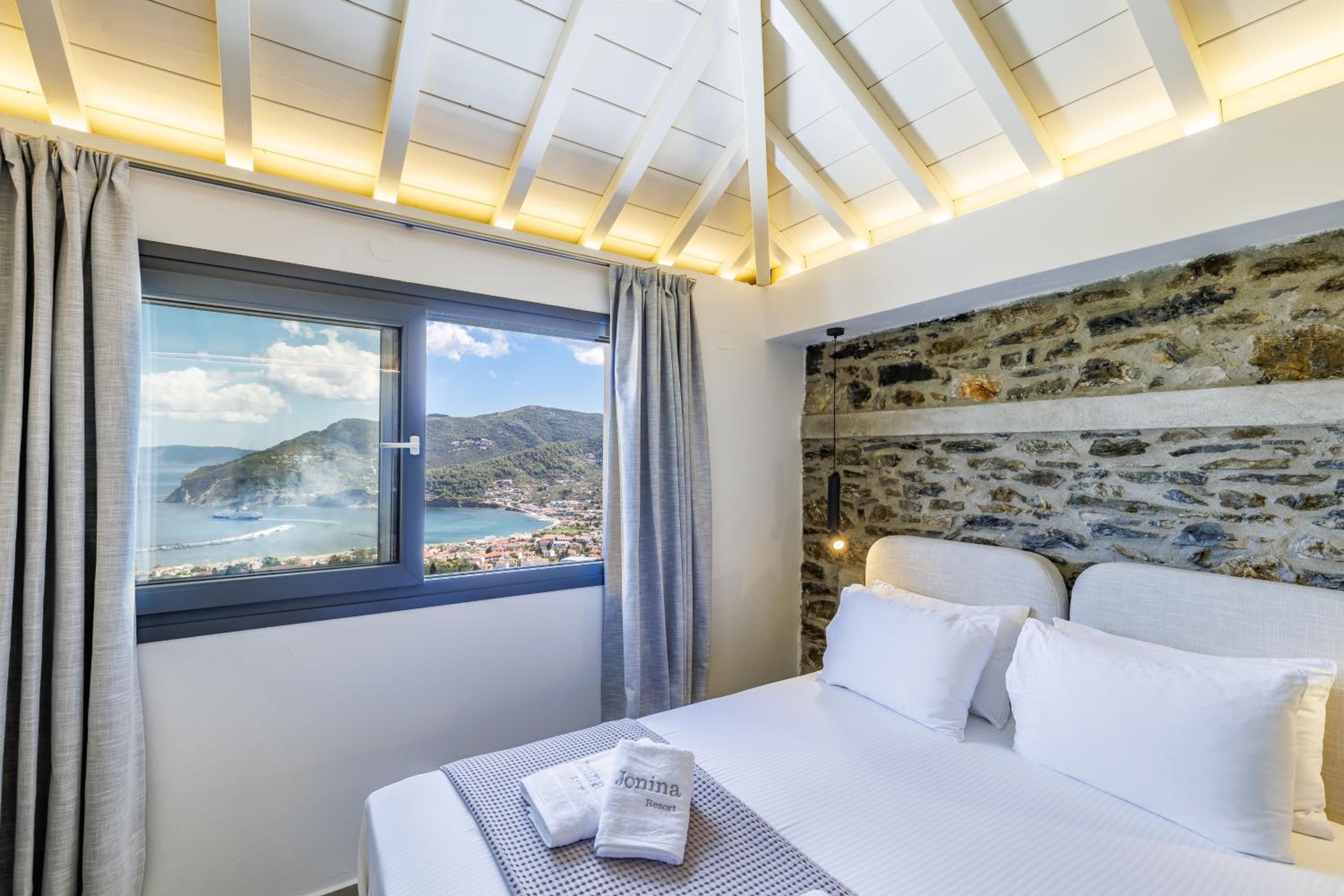 Jonina Resort