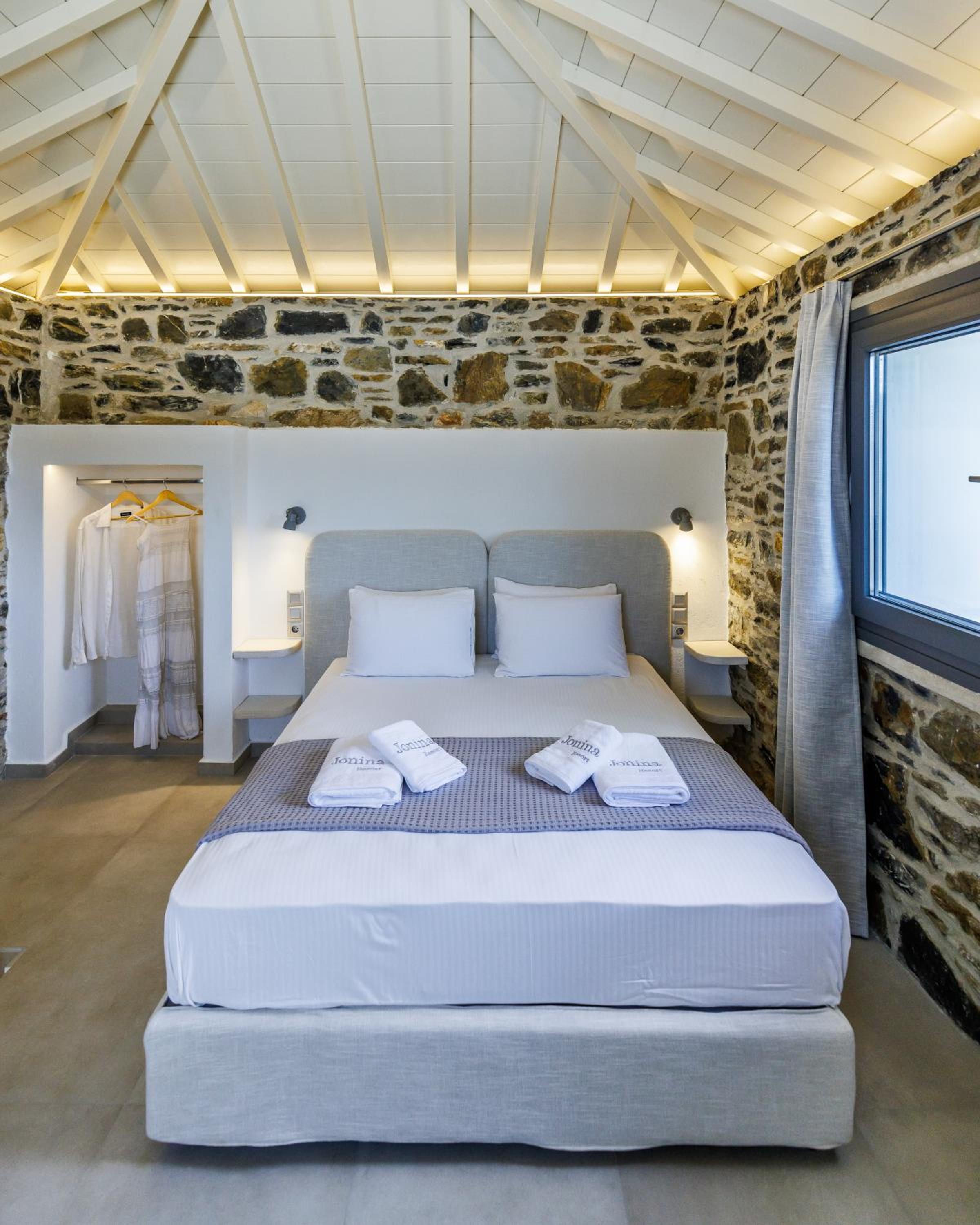 Jonina Resort
