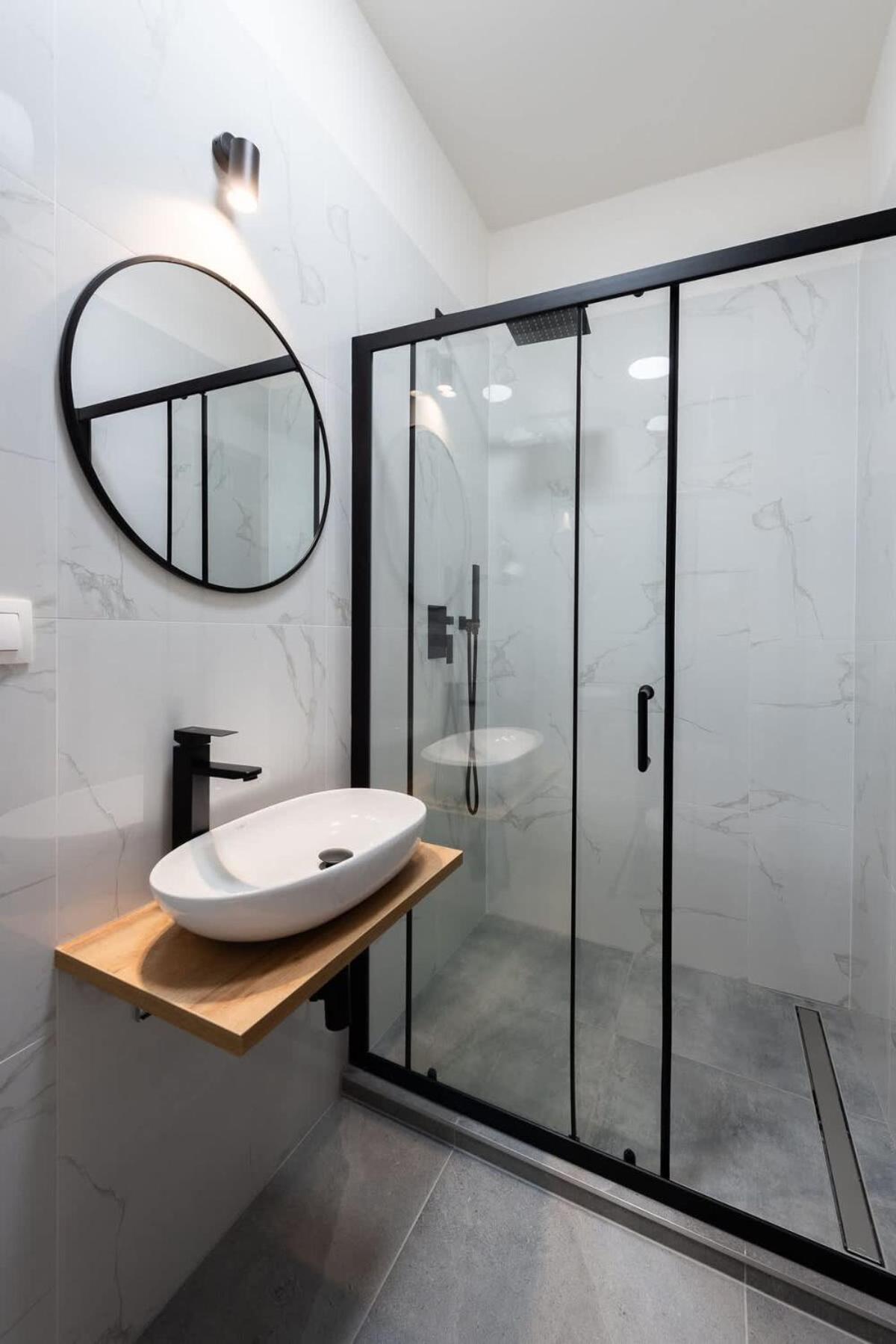 Spacious Luxury Old Town 2BR Retreat