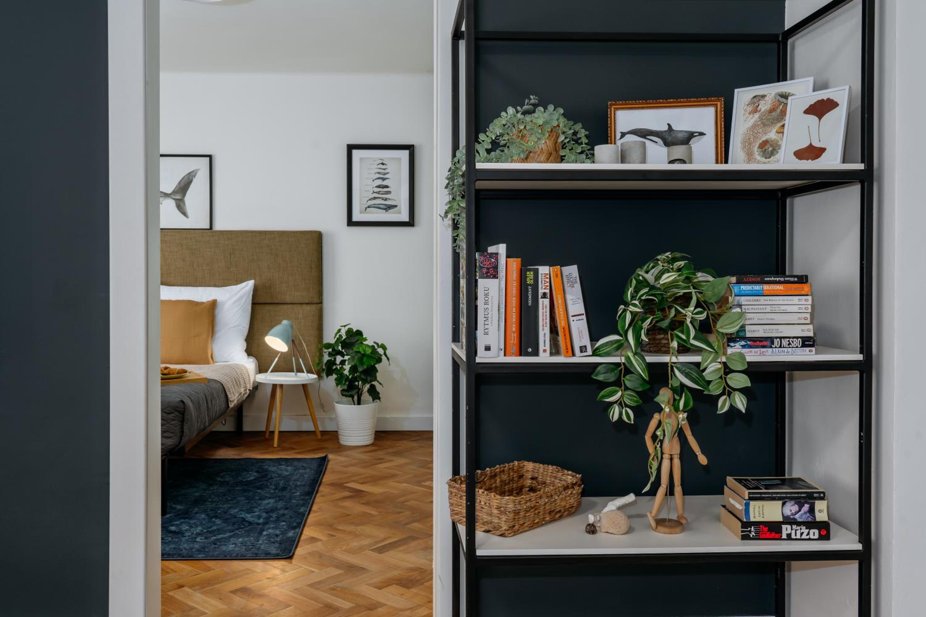 Two bedroom apartment in quiet area with workspace by Prague Days
