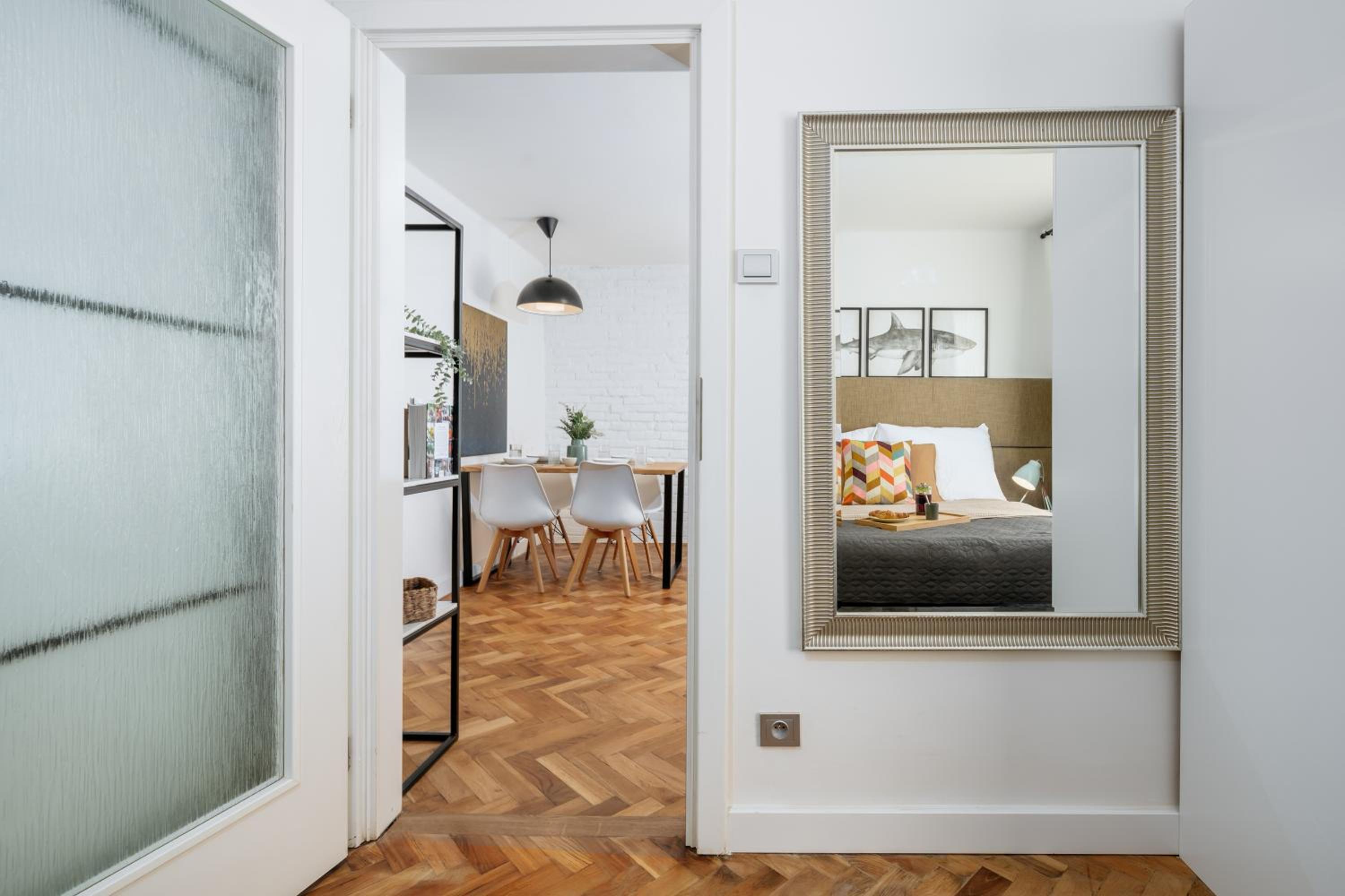 Two bedroom apartment in quiet area with workspace by Prague Days