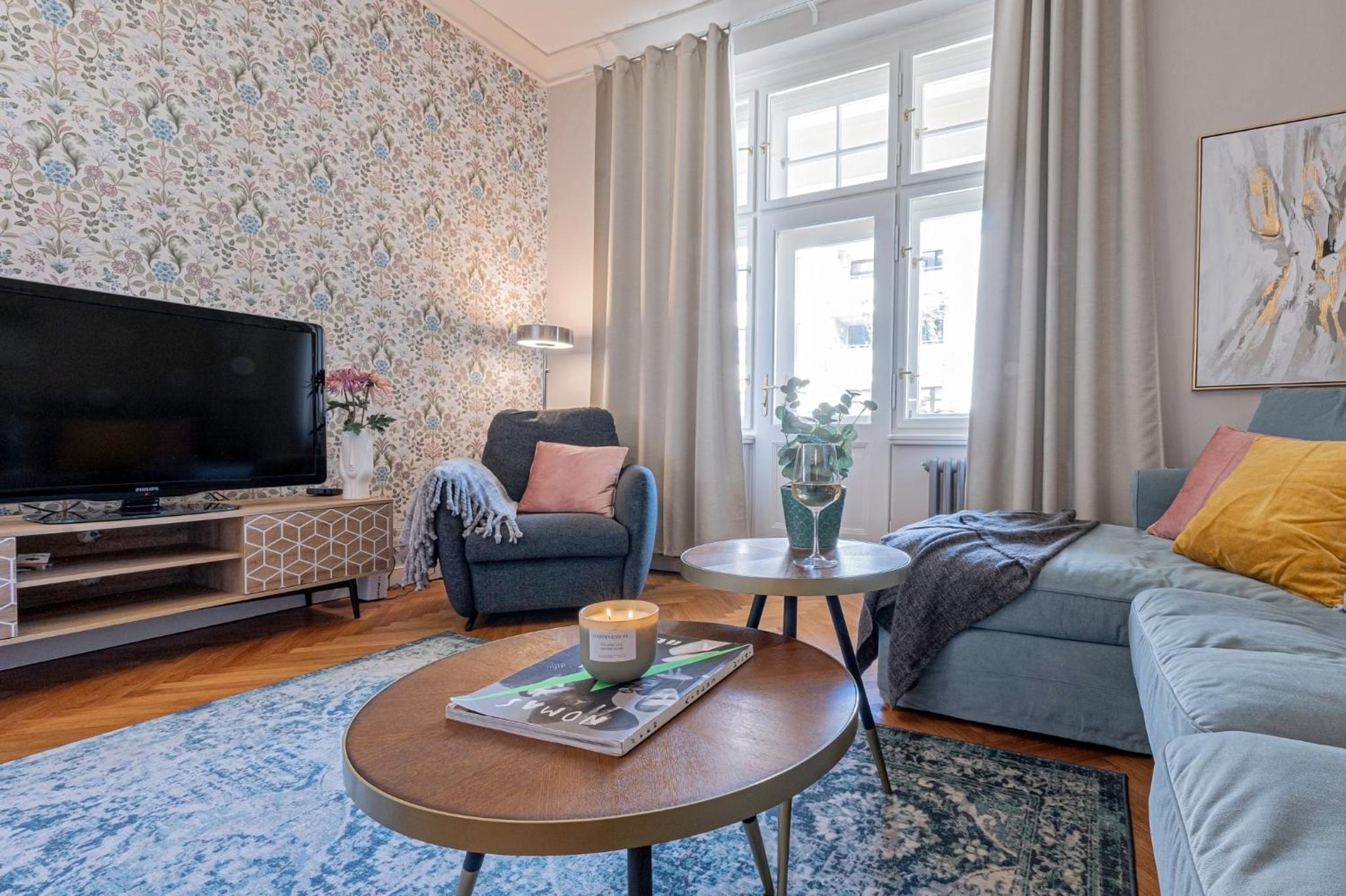 Prague Days - Apartment with 2 Bedrooms and 2 Balconies in Vinohrady