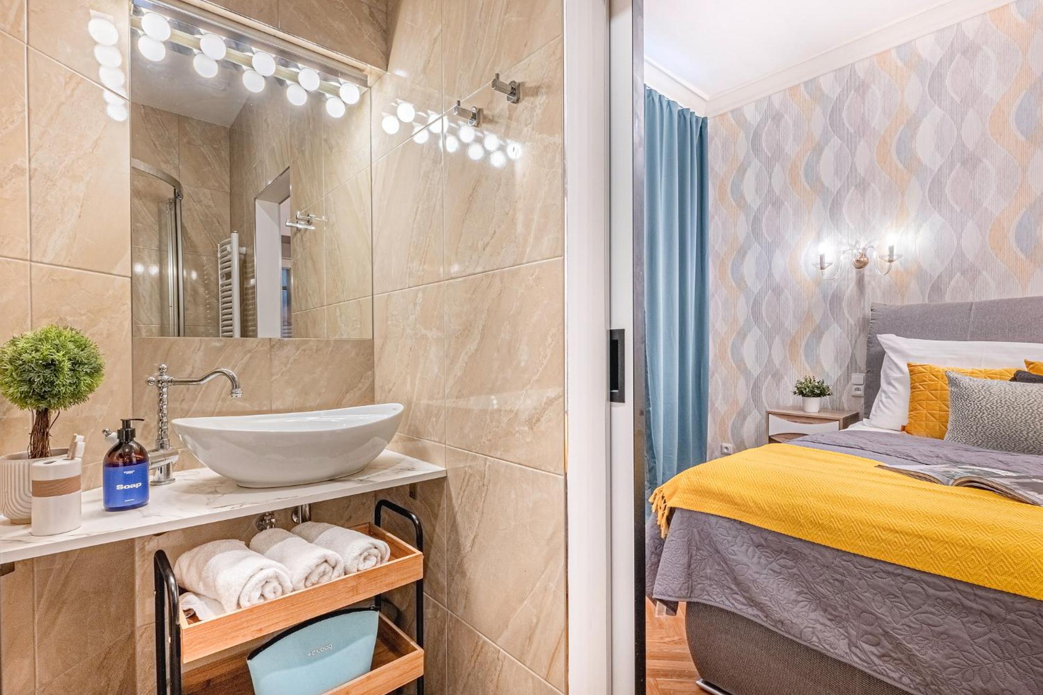 Prague Days - Apartment with 2 Bedrooms and 2 Balconies in Vinohrady