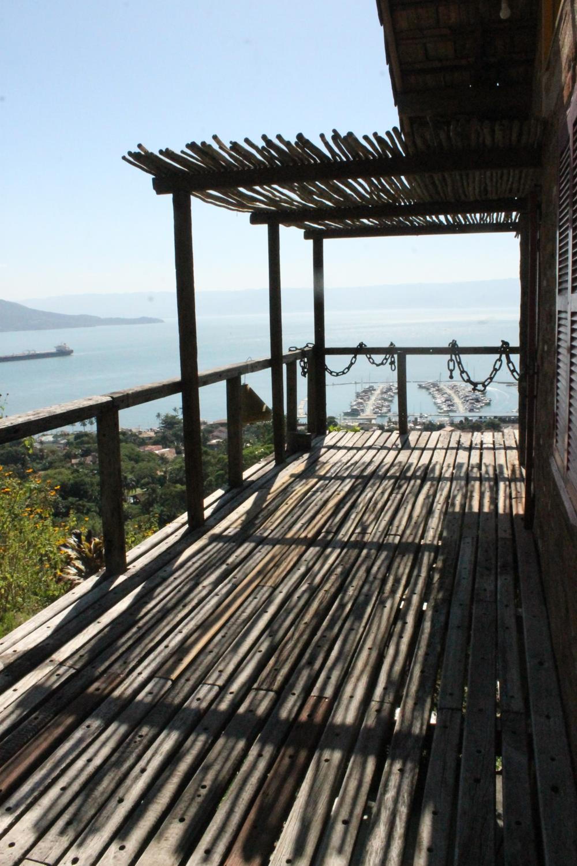 CantaGalo Ilhabela - Onde o Galo Canta de tão linda a vista