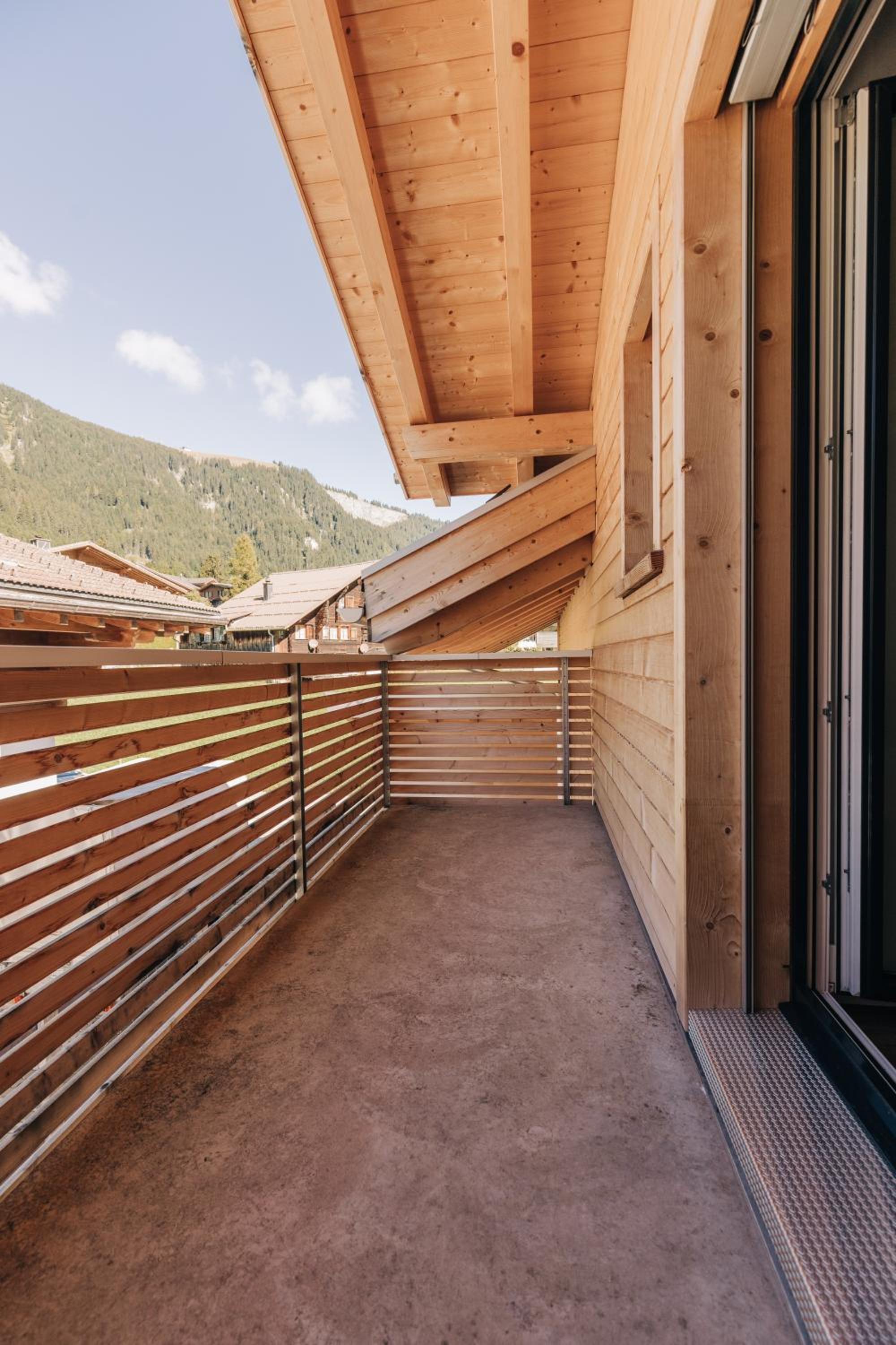 Chuenislodge3 neu&stilvoll, 2Balkone, echtes Bijou mit top-Aussicht