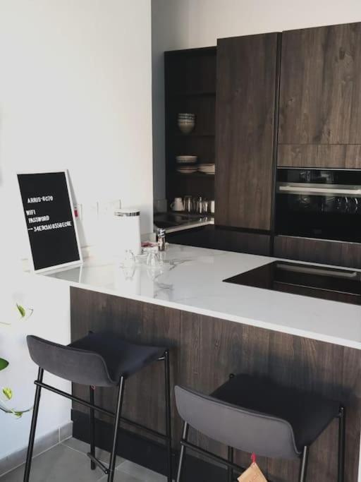Cute little Penthouse in the Heart of Sliema view 2