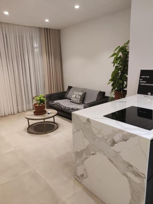 Cute little Penthouse in the Heart of Sliema view 5
