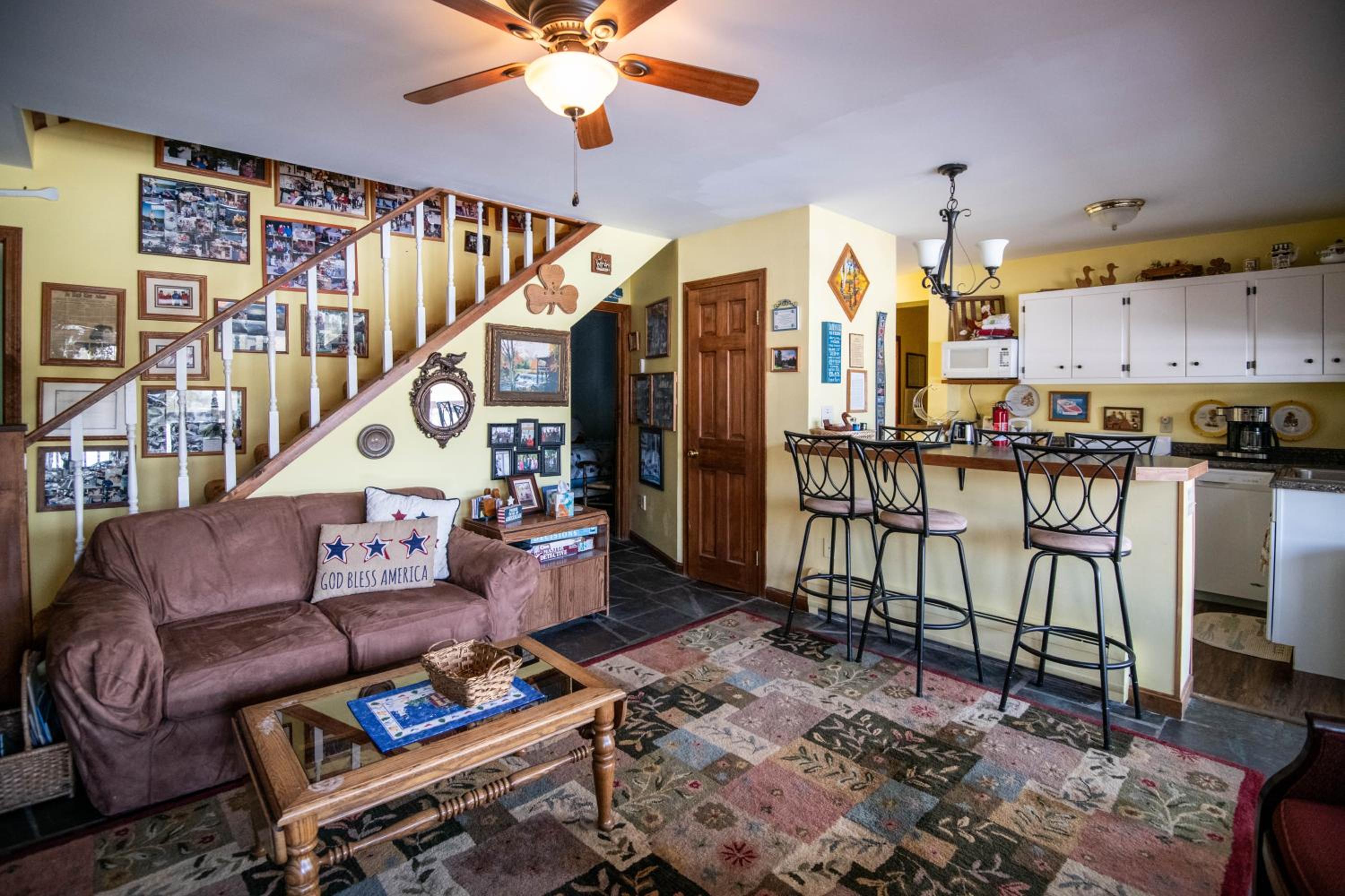 Four Season Ski, Lake, And Golf Chalet on Lake Rescue view 5