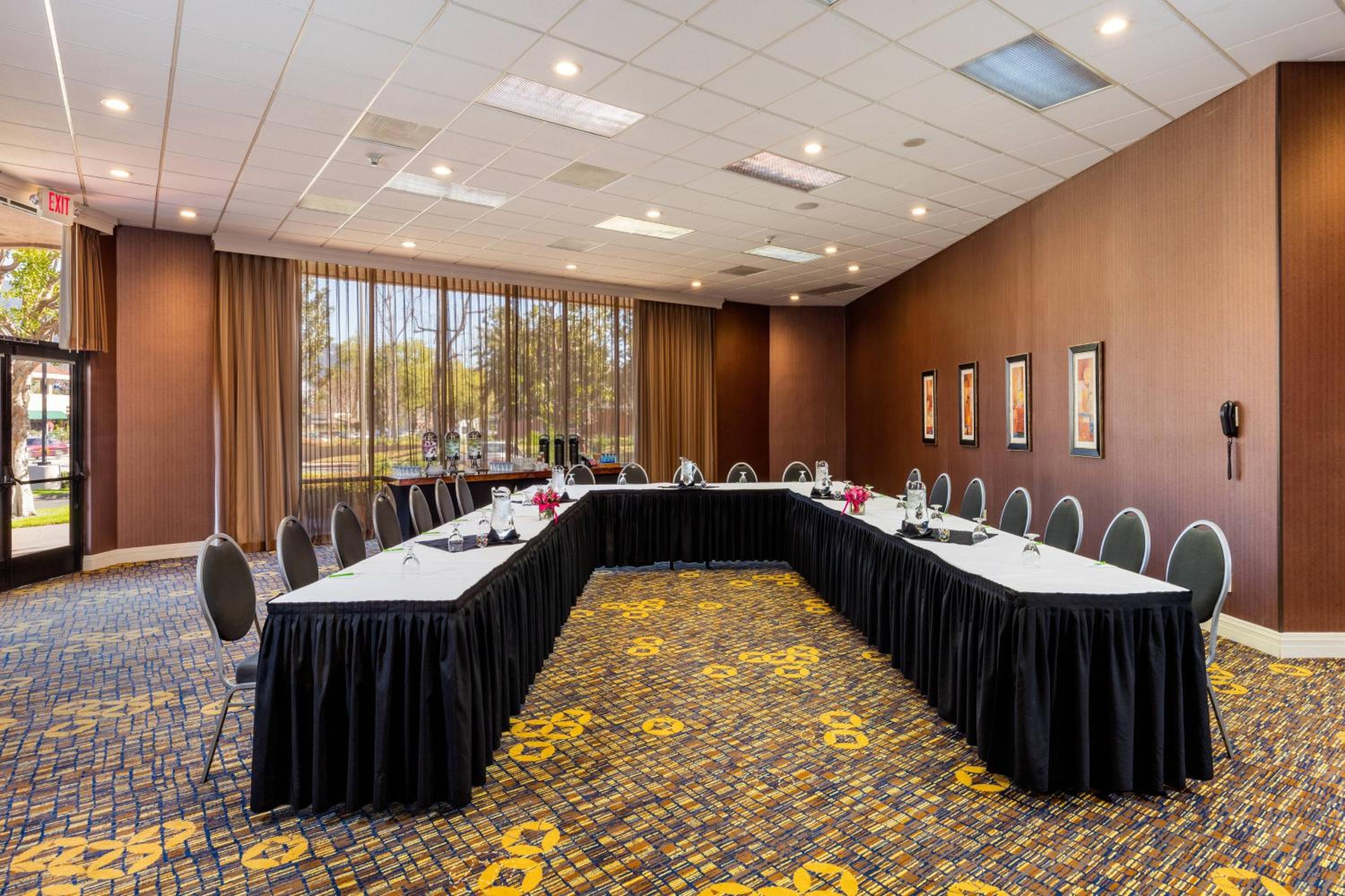 Courtyard by Marriott Los Angeles Pasadena/Monrovia - Property Image 6