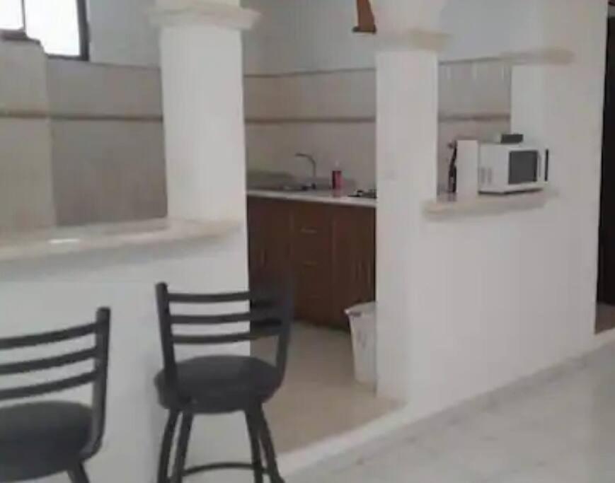 Casa para mas 20 personas con alberca en su interior