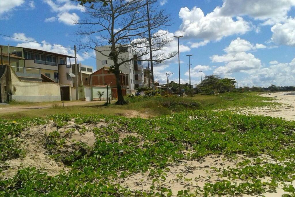 Casa de frente ao mar praia grande Nova Almeida ES