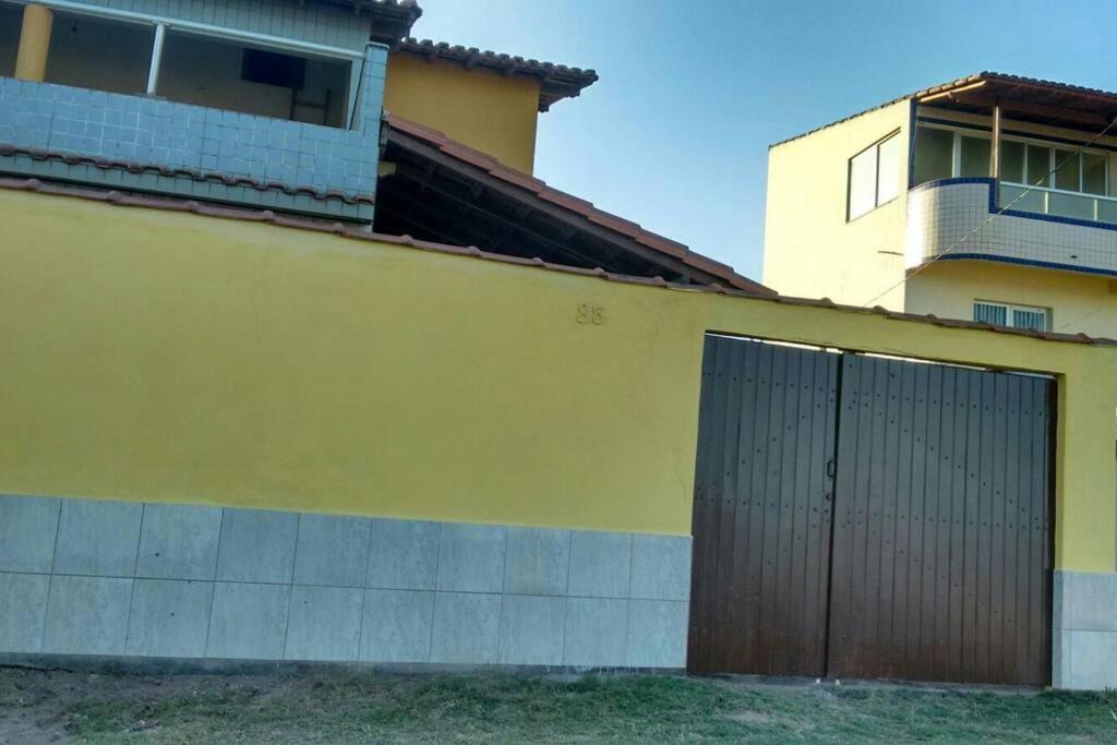 Casa de frente ao mar praia grande Nova Almeida ES