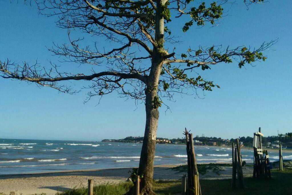 Casa de frente ao mar praia grande Nova Almeida ES