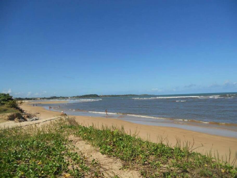 Casa de frente ao mar praia grande Nova Almeida ES