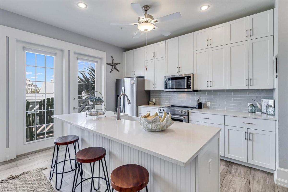 Connors Cove TC 10203