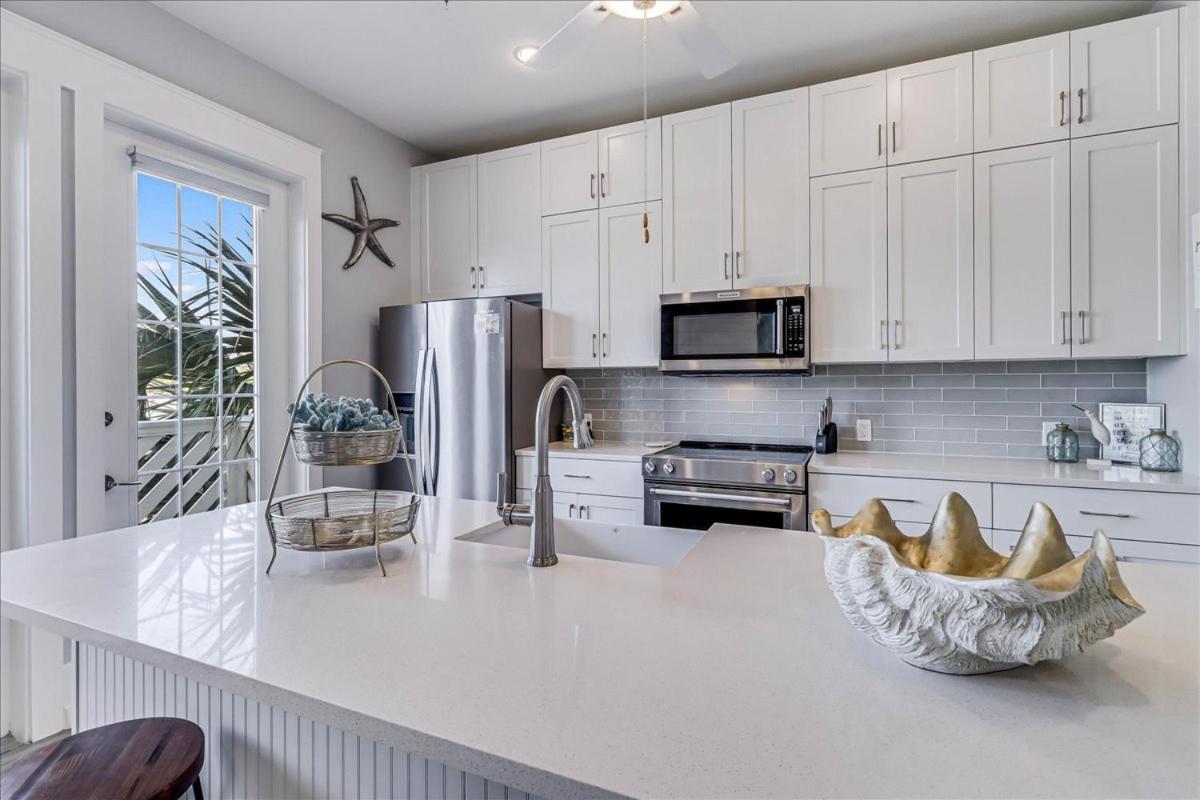 Connors Cove TC 10203