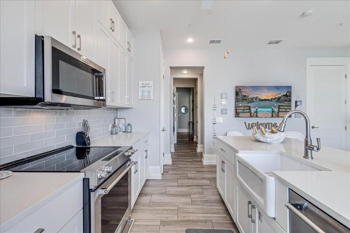 Connors Cove TC 10203