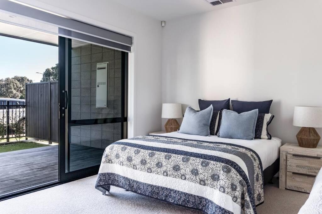 Wainui Townhouses