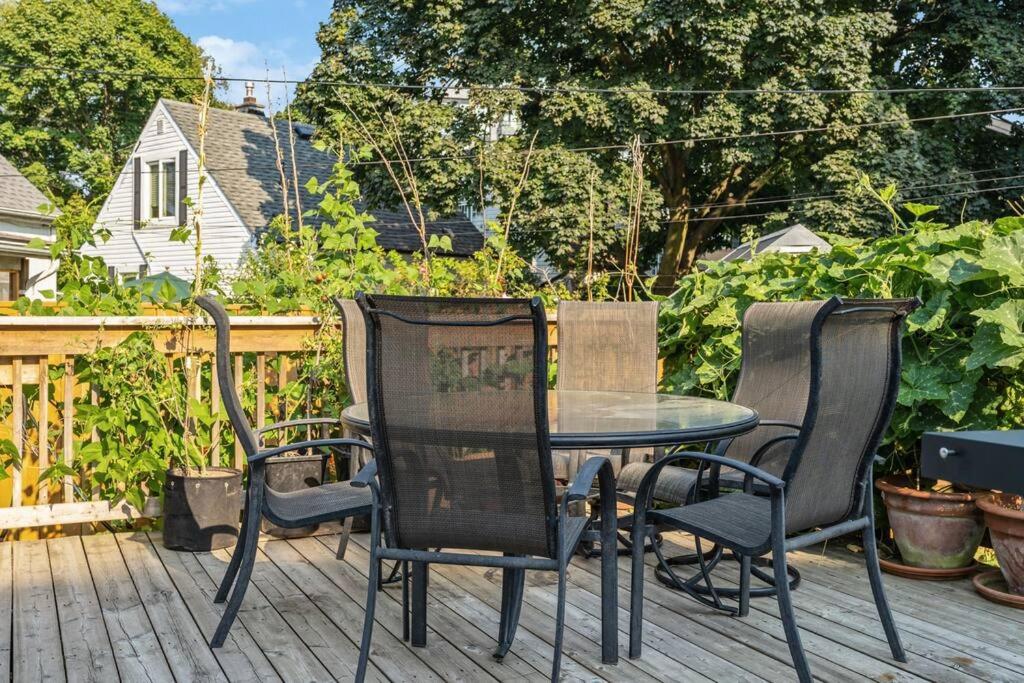 Heritage 3BR Etobicoke Gem, Sherway Gardens, BBQ