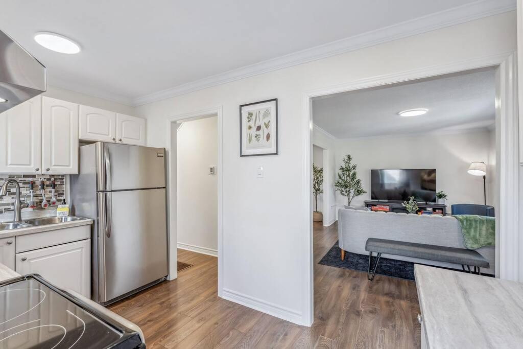 Heritage 3BR Etobicoke Gem, Sherway Gardens, BBQ