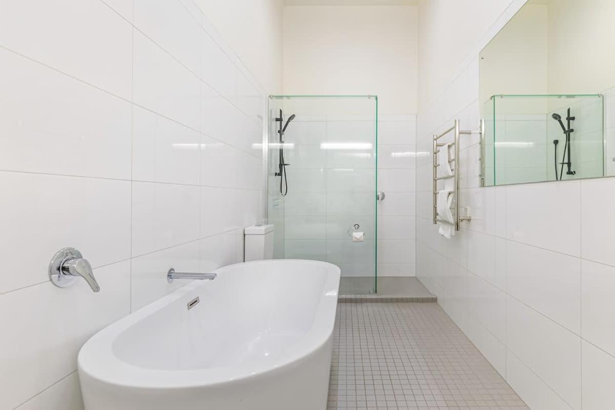 Bedroom on K Road with private bathroom
