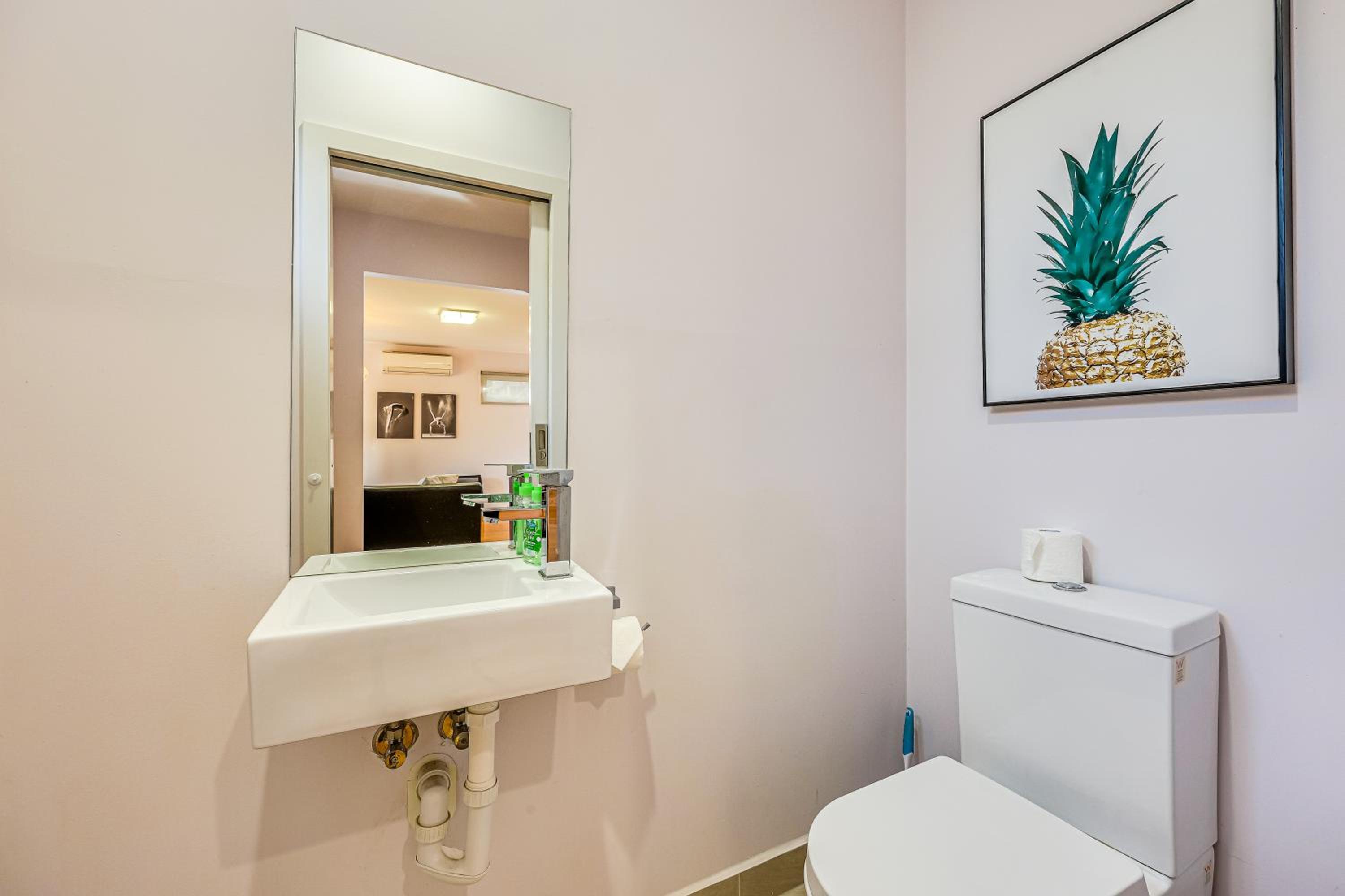 Bright Modern Holiday Home 7 Beds at Doncaster