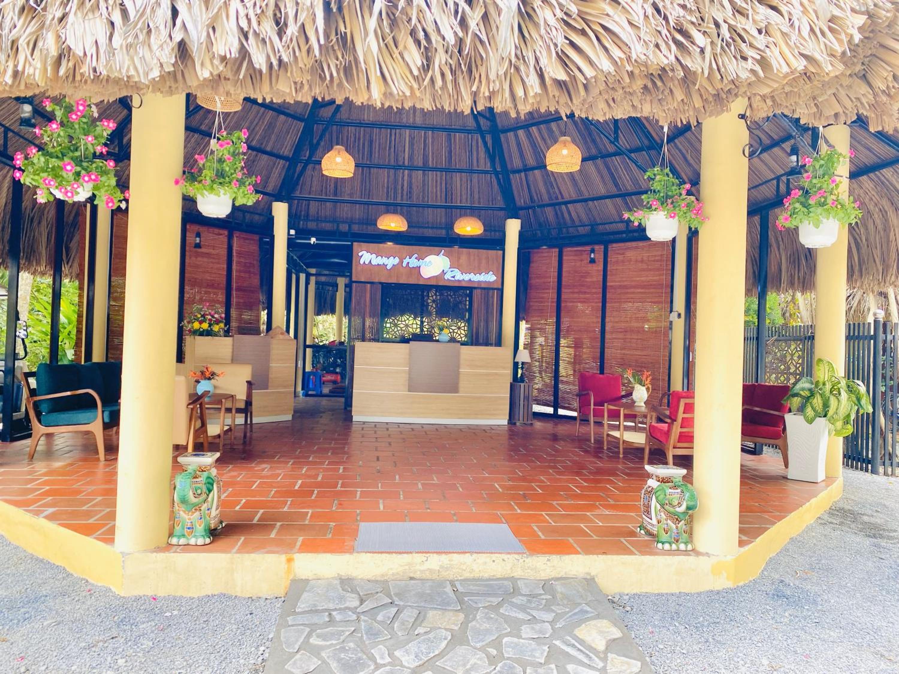 Mango Home Riverside Eco - Resort