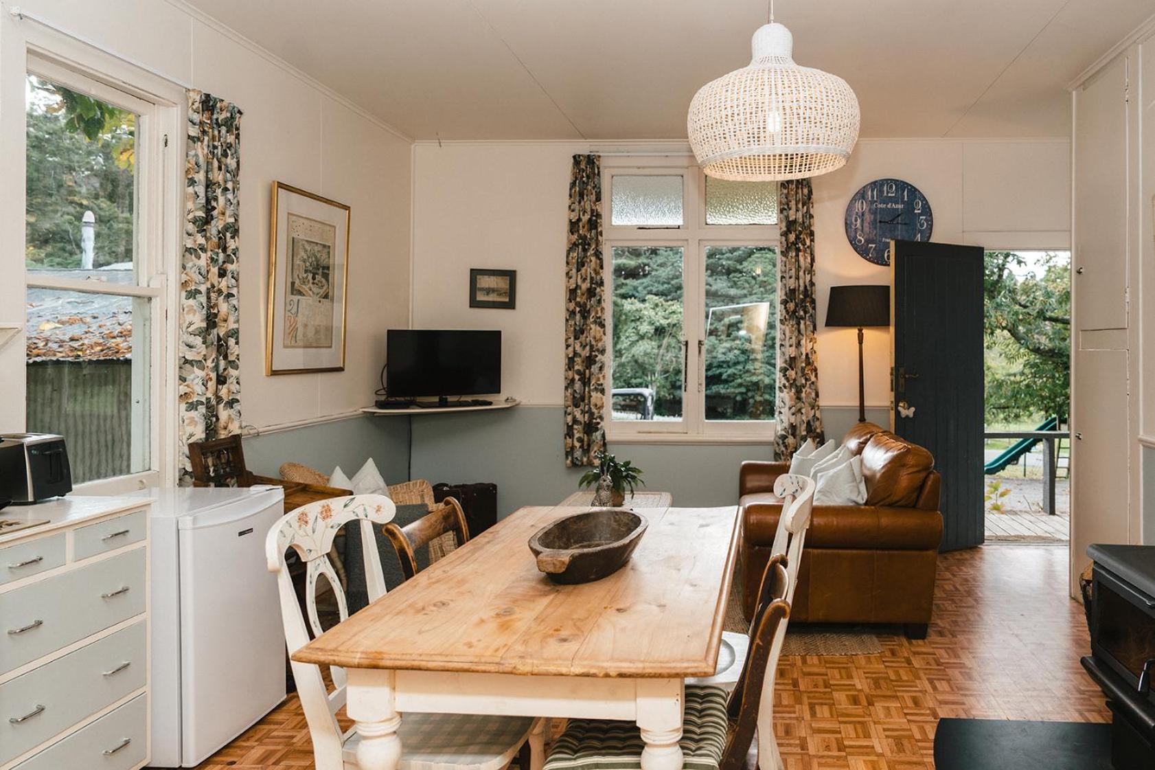 The Rabbiter's Cottage view 4
