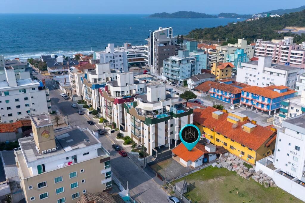 Casa na praia de Bombas