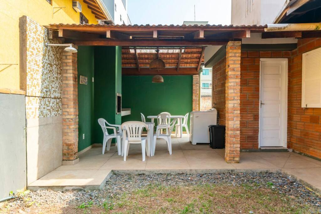 Casa na praia de Bombas