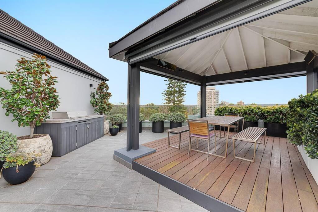 GA102 Cremorne Chic Contemporary & Convenient