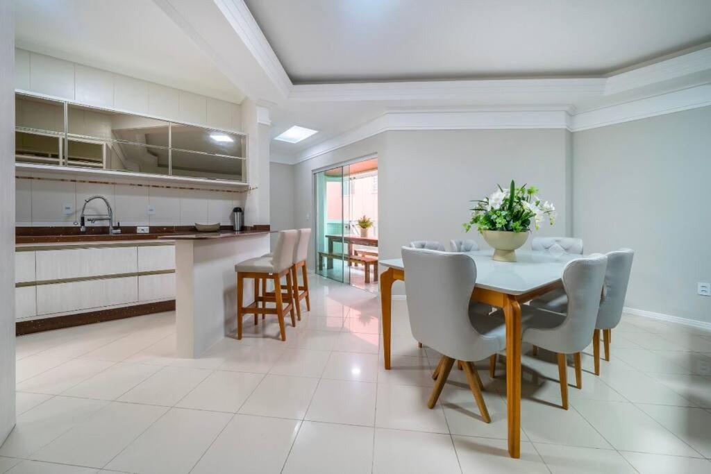 Lindo apartamento na Avenida