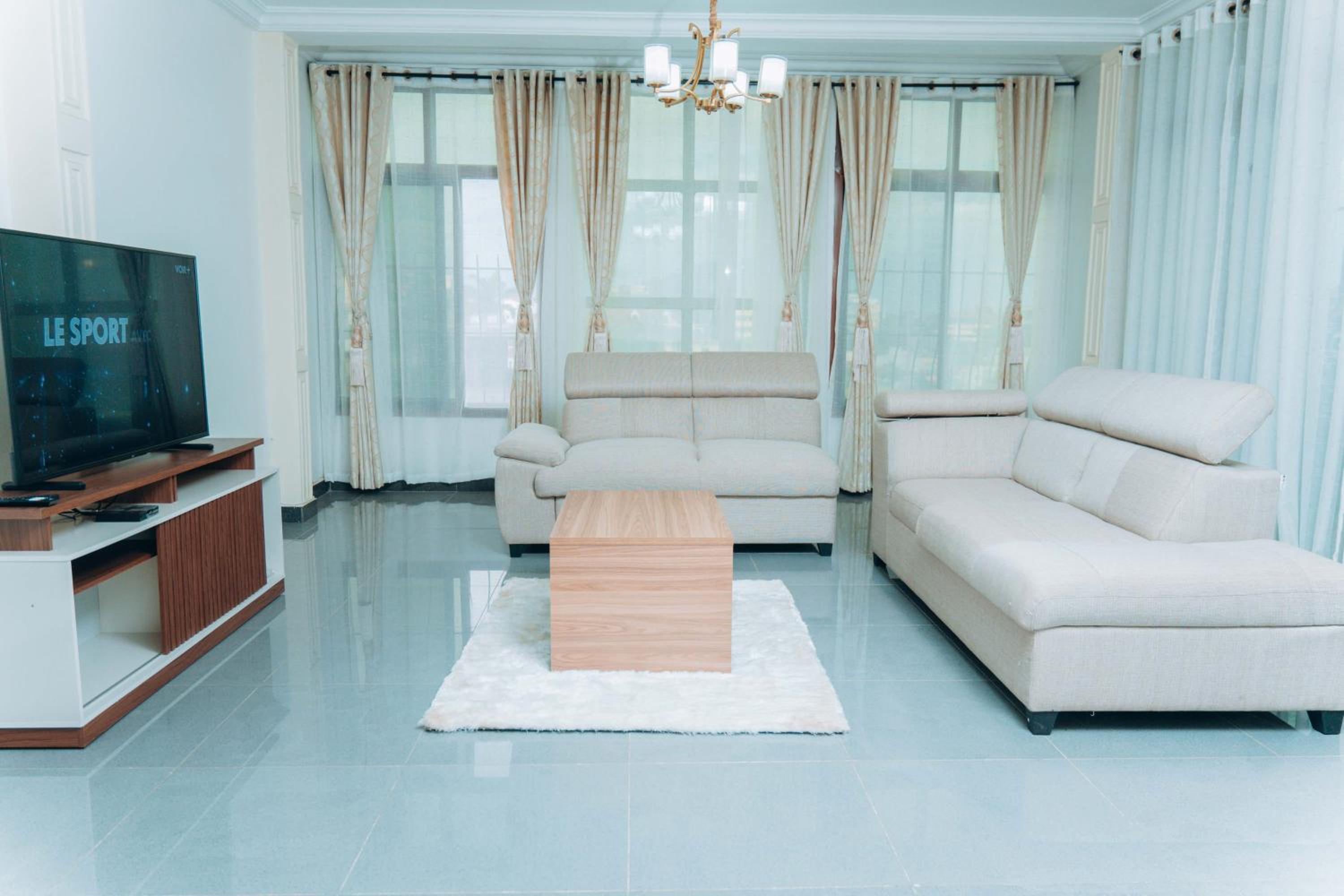 Bekeching Residence - Bastos Yaoundé
