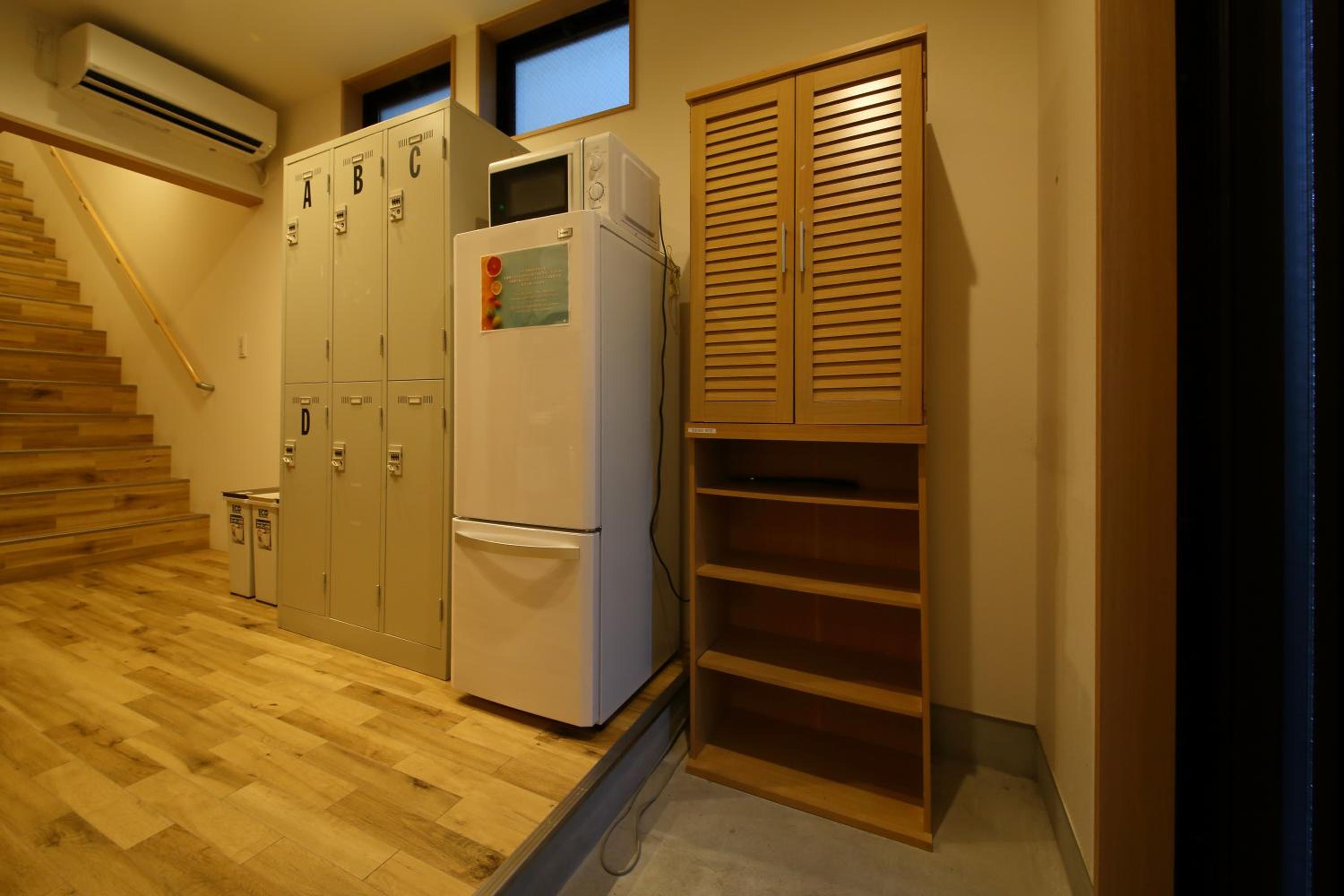 Hiroei Hostel