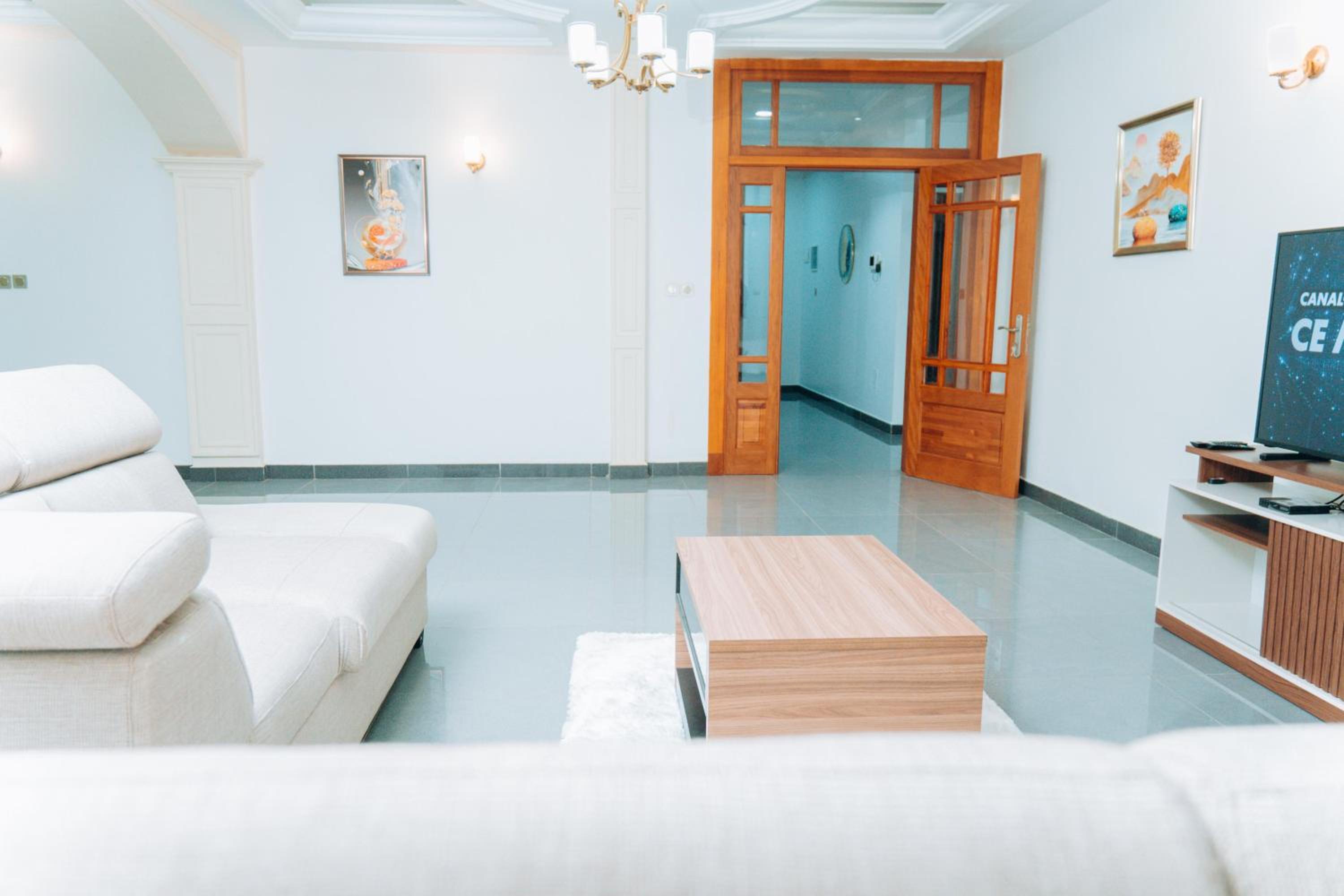 Bekeching Residence - Bastos Yaoundé