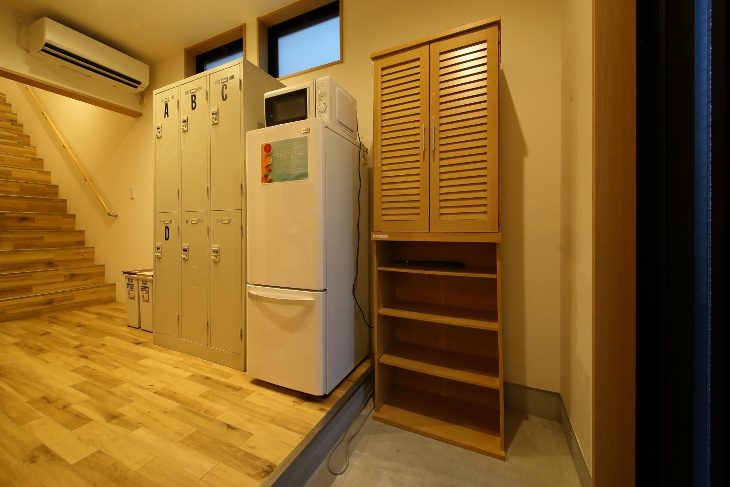 Hiroei Hostel