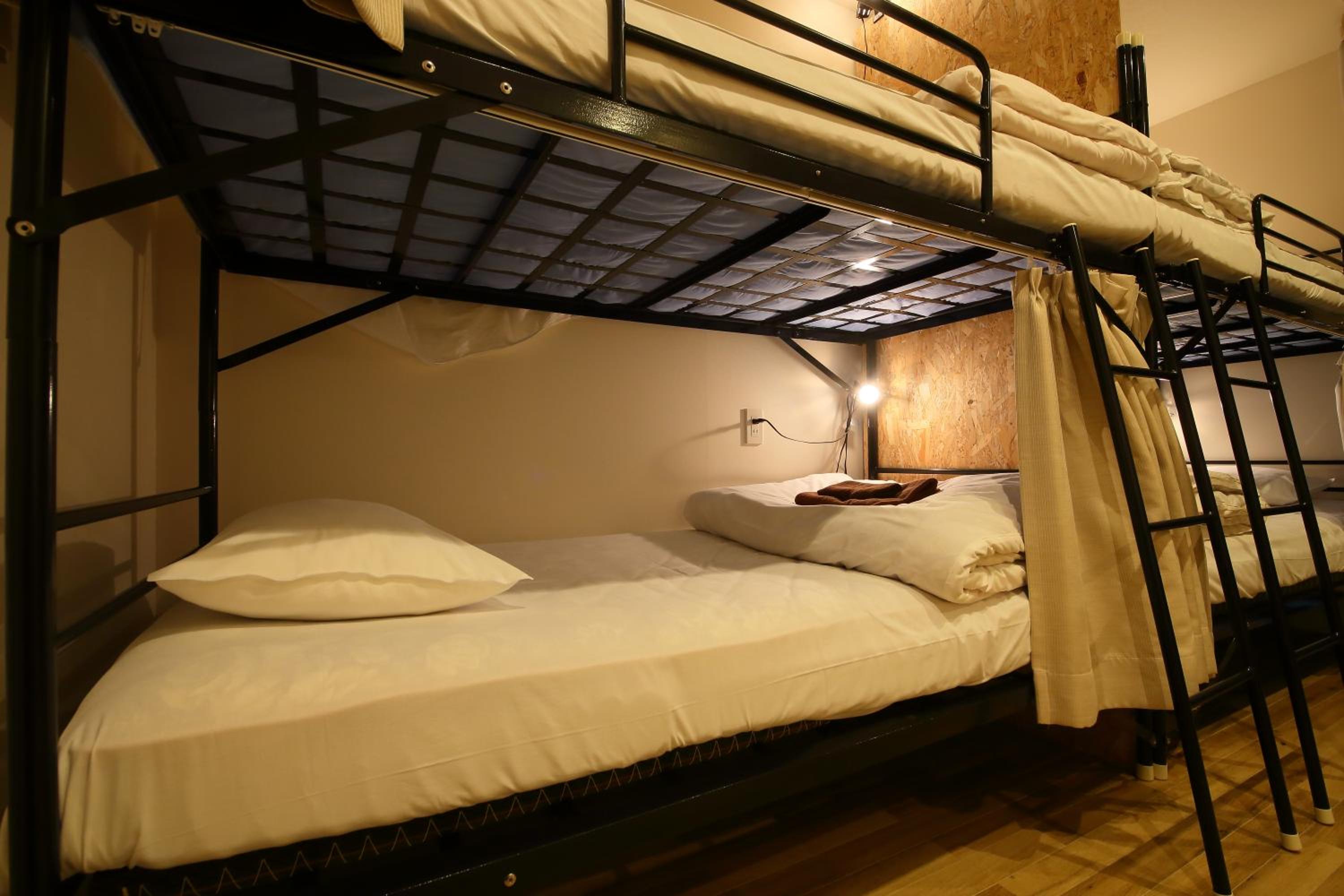 Hiroei Hostel