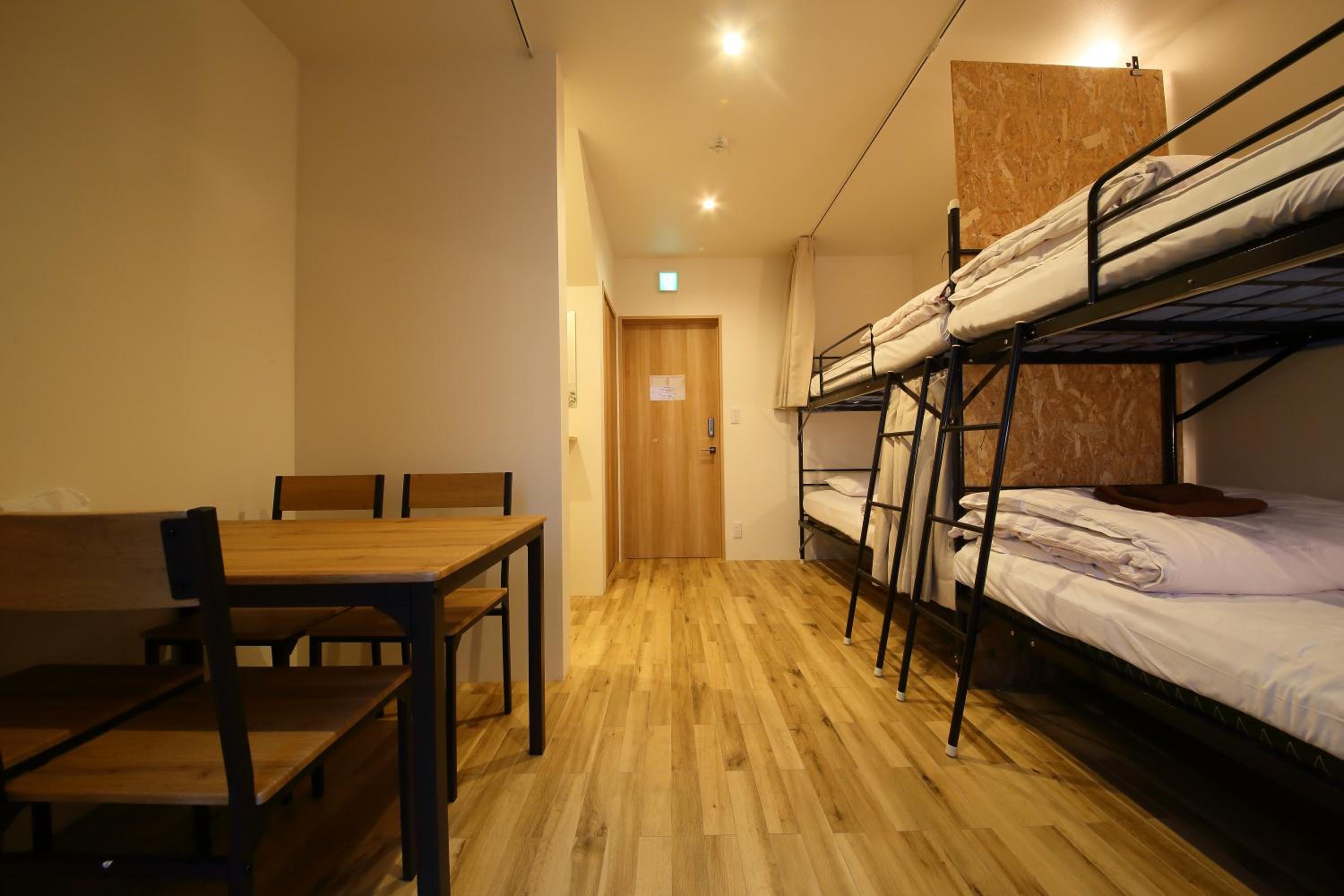 Hiroei Hostel