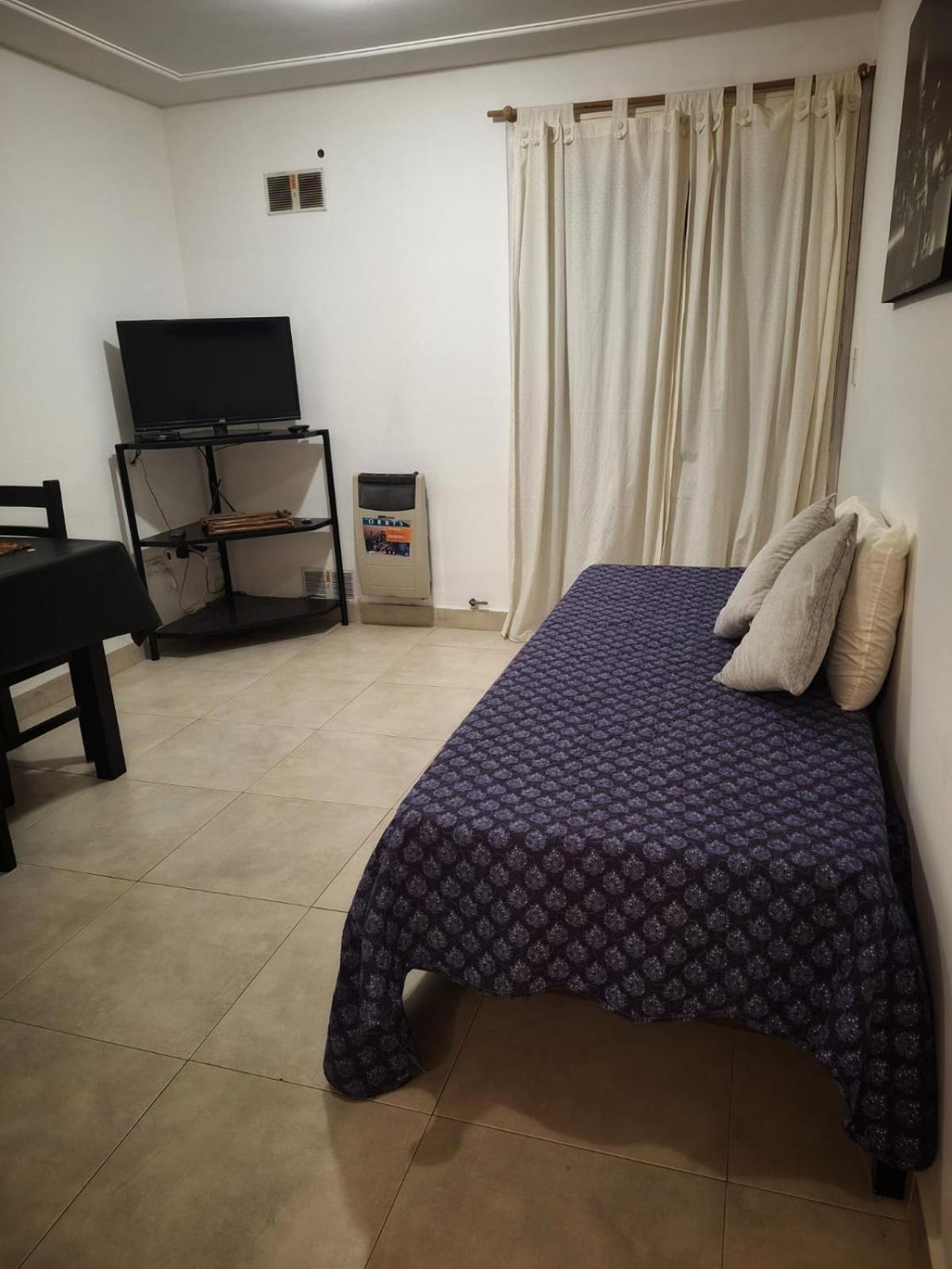 Departamento Macrocentro amoblado (zona Sanatorio Privado)