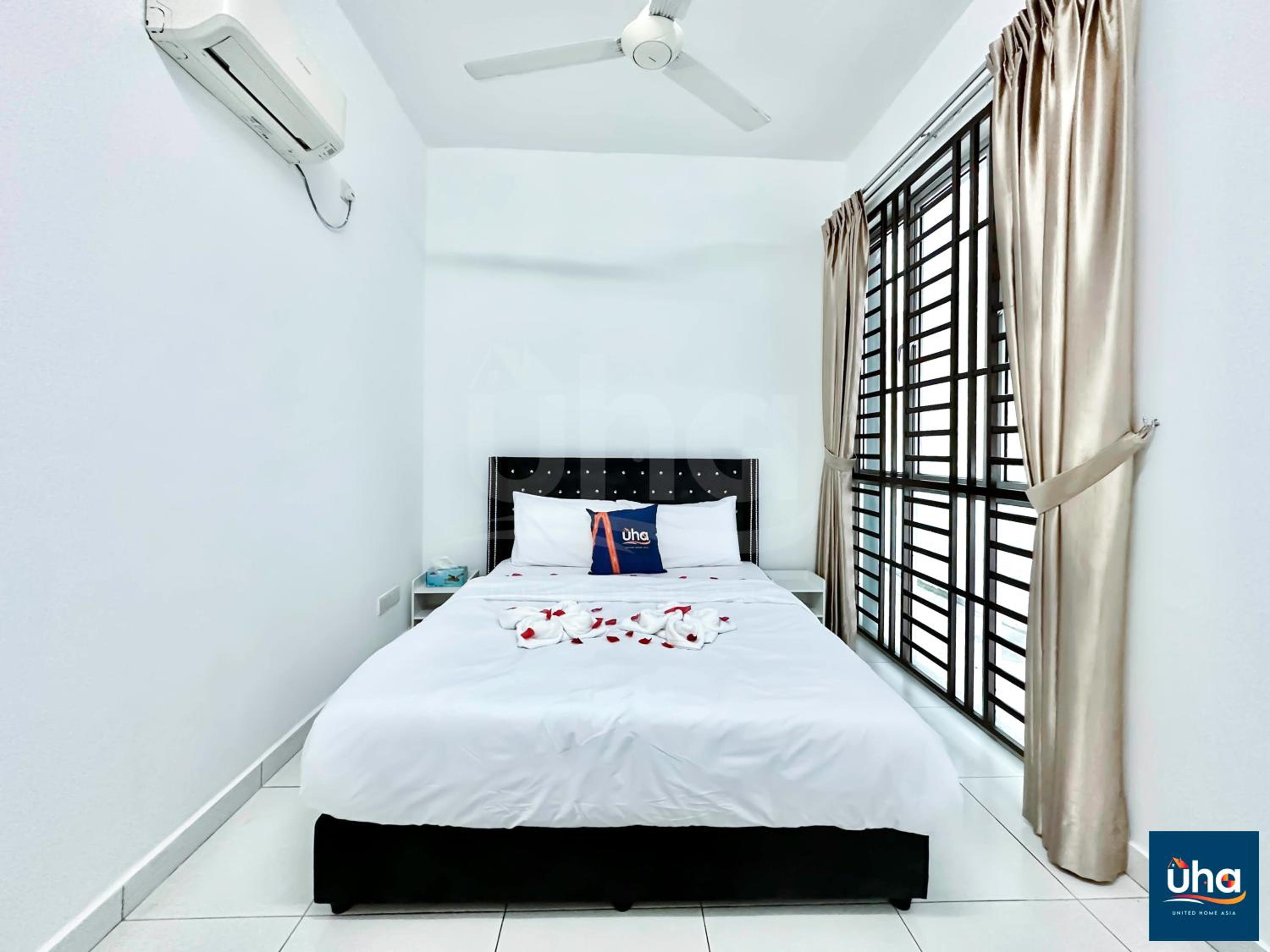 Akademik Suite by RR JBcity