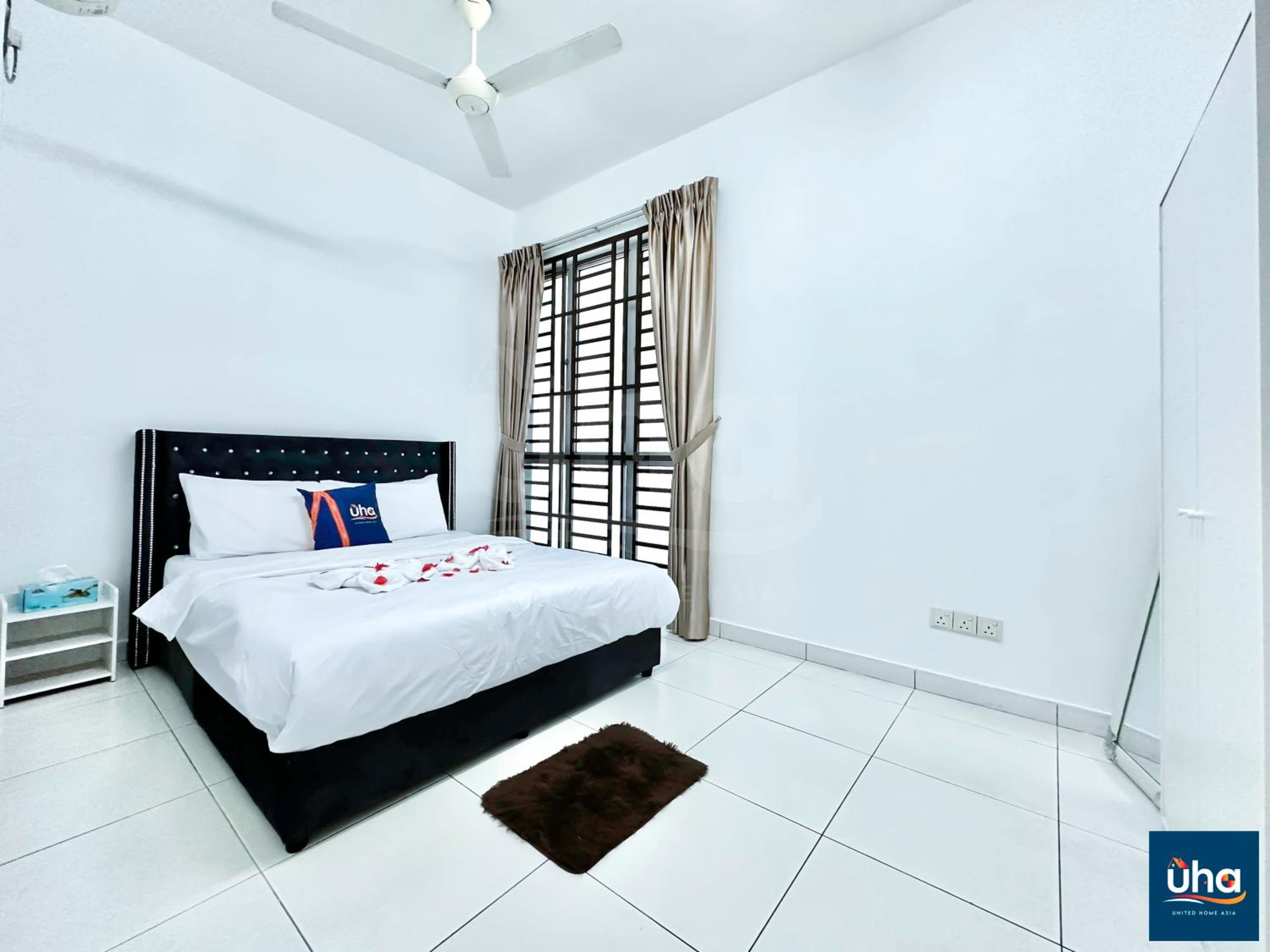 Akademik Suite by RR JBcity