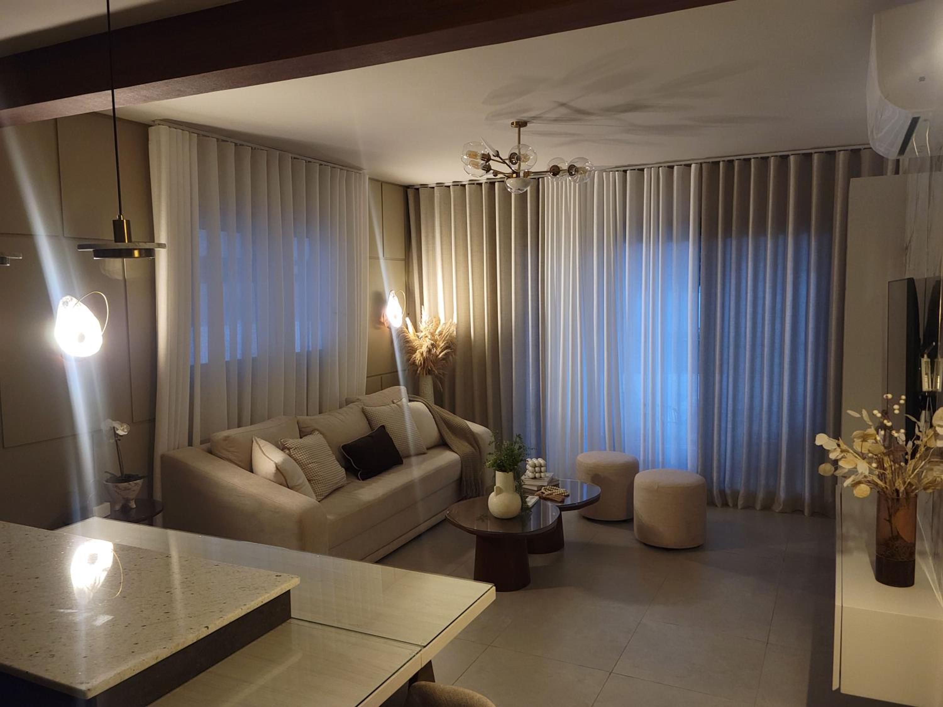 Luxury Apartment Downtown