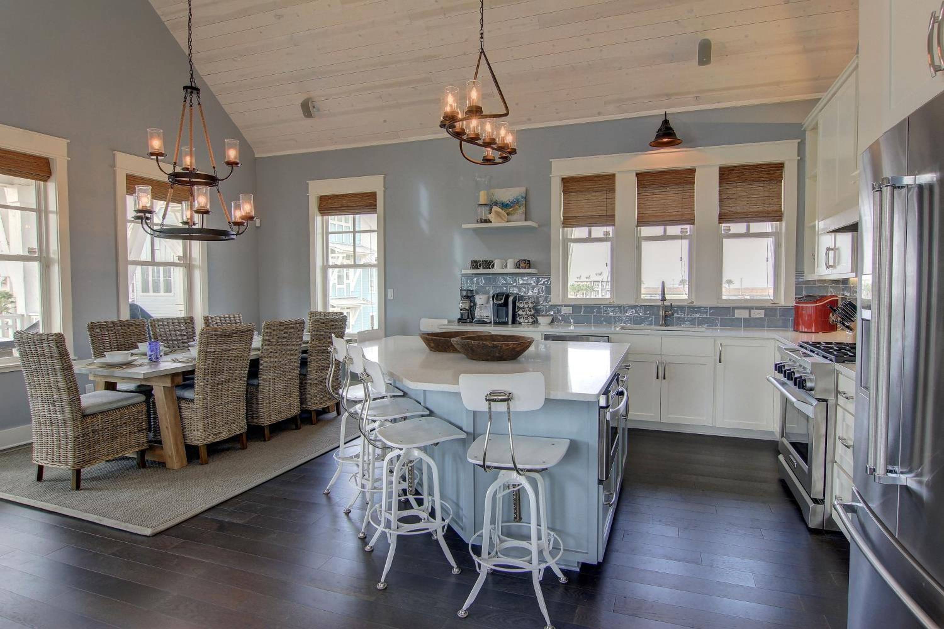 Coastal Charm 258 HI view 2
