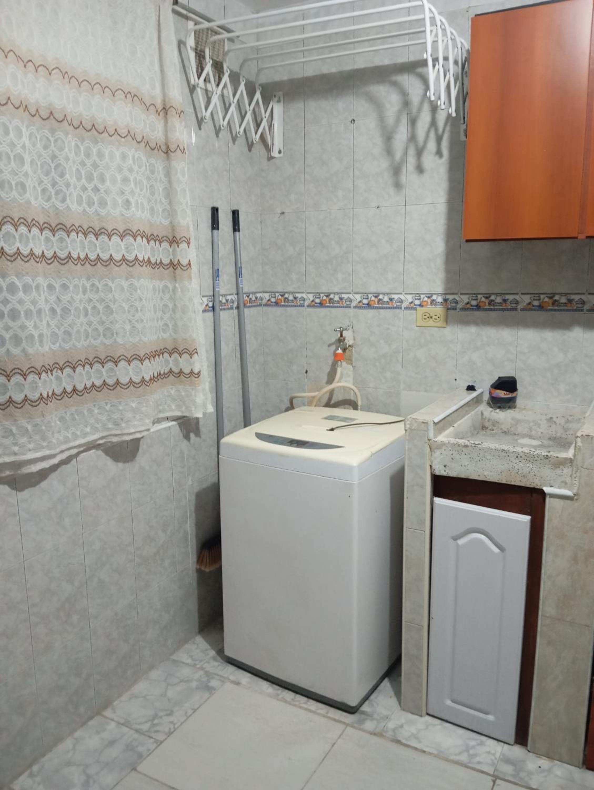 Casa alojamiento el turista Av cali