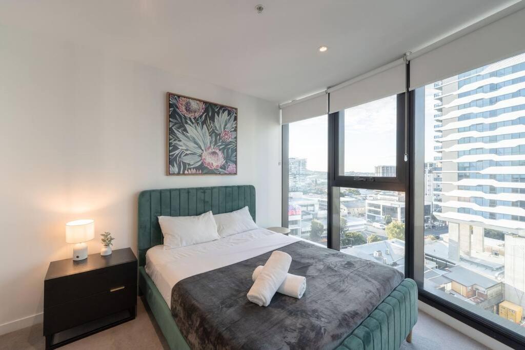 FV Peppers 2BR 2BA w Parking, Shared Spa, Gym, Pool