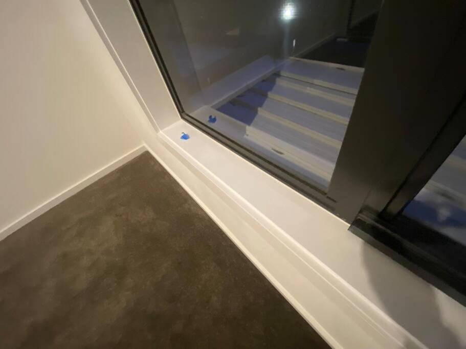 30 Minutes to Airport-3BR-Unfurnished-LUGarage-29G