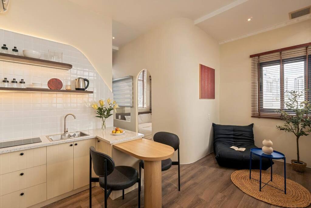 Căn hộ ấm cúng gần Vạn Hạnh Mall, TPHCM