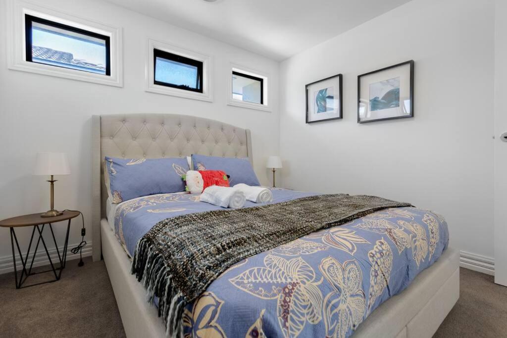 Family Oasis Walking distance to Chadstone SC